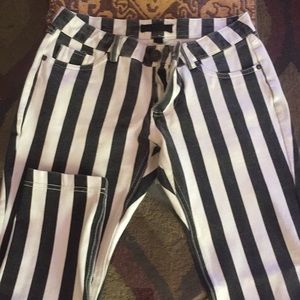 Striped stretch skinny jeans Sz Small IRIS brand